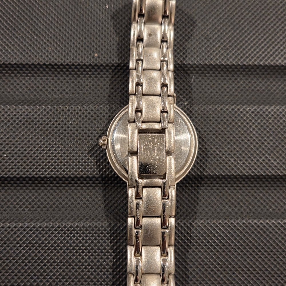 Seiko Women's Silver and Gold Watch - Picture 7 of 10